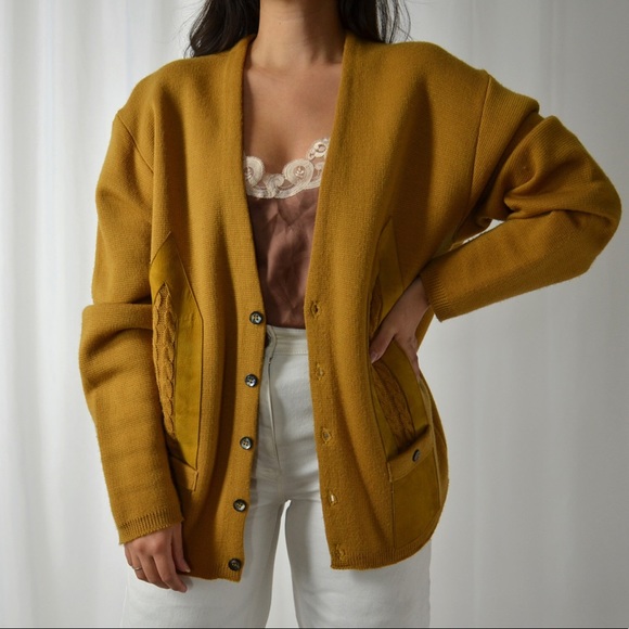 S O L D // VINTAGE/ ochre + suede cardigan - Picture 3 of 5